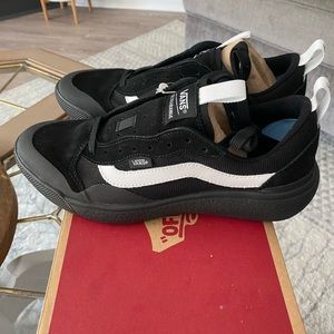 Black/ white vans ultra range